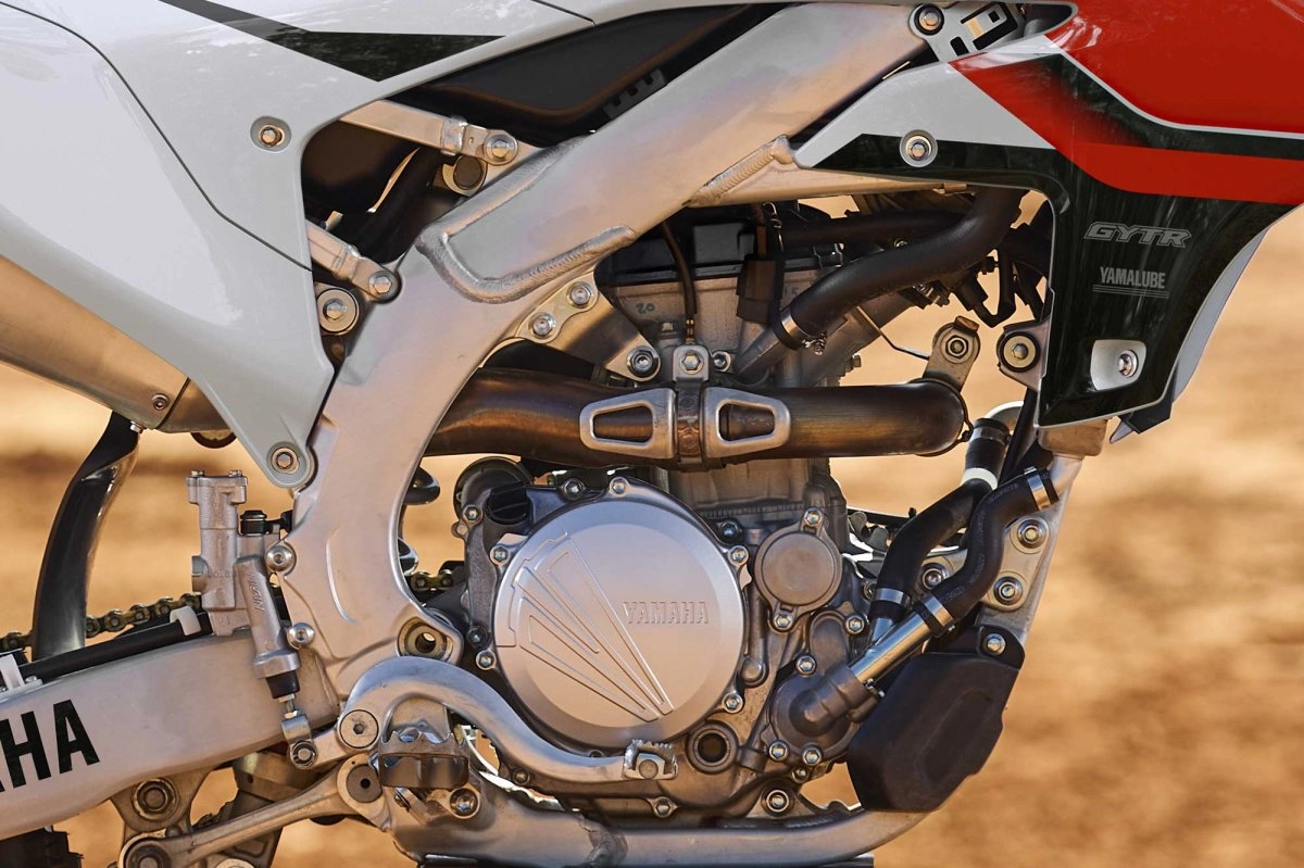 Advanced 250cc Four-Stroke Engine