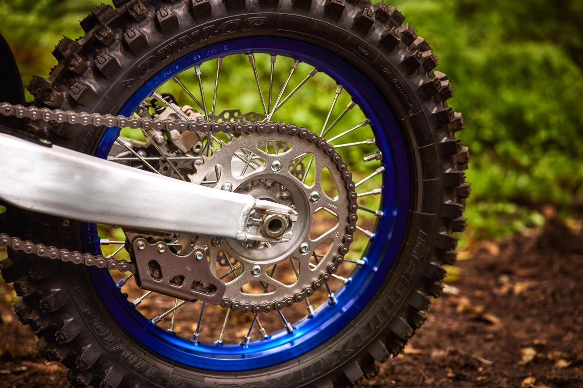 Cross Country Features