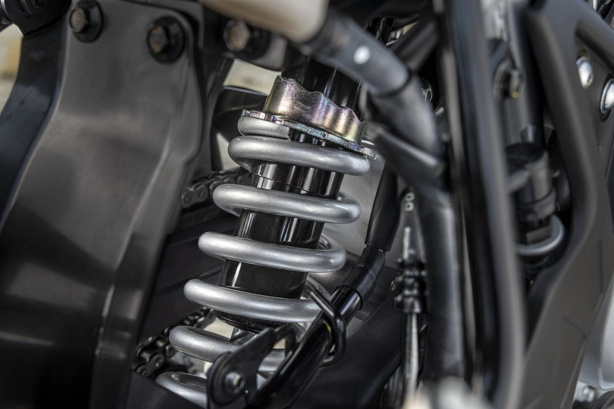 Versatile KYB® Suspension